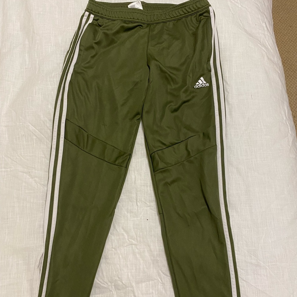 Women’s joggers